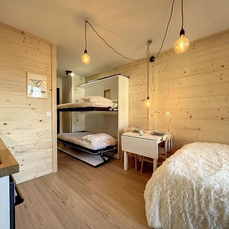 Superbe Studio Refait A Neuf Et Tout Equipe Avec Parking Chamonix Exteriör bild